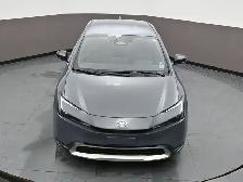 2025 Toyota Prius SE PLUG-IN HYBRID FUEL SIPPING AND STYLISH! - Photo 43
