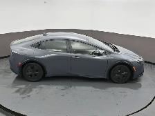 2025 Toyota Prius SE PLUG-IN HYBRID FUEL SIPPING AND STYLISH! - Photo 49