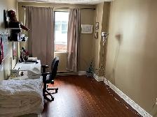 Bright 2 Bedroom Executive Condo (Downtown) - Photo 7
