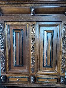 Antique Dutch Linen Cabinet - Photo 3