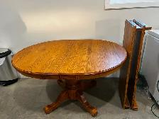 Solid Oak Dining Room Table