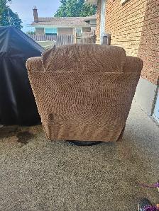 Recliner Chair - Photo 2