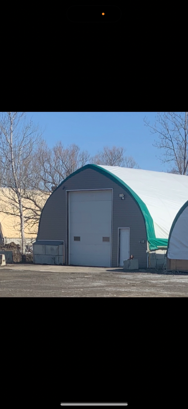 Commercial Shop / Garage for Lease – 3,500 Sq