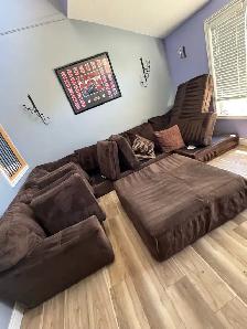 Carpet, couch, sofa and mattresses steam deep cleaning