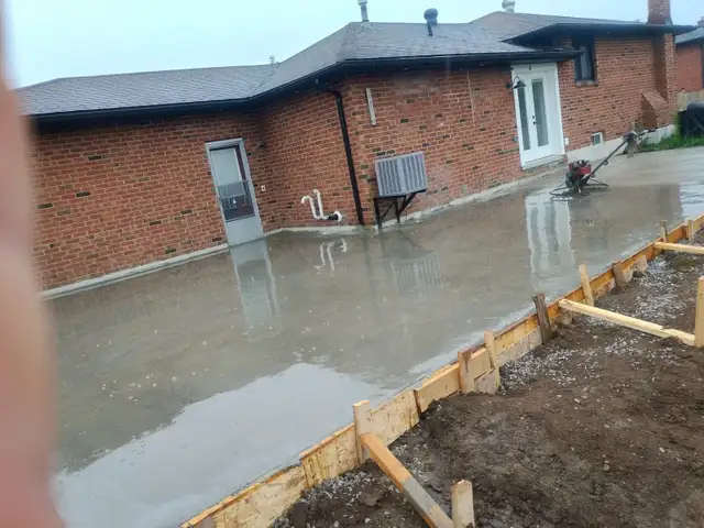 Quality Concrete Work at Competitive Prices Driveway Exten
