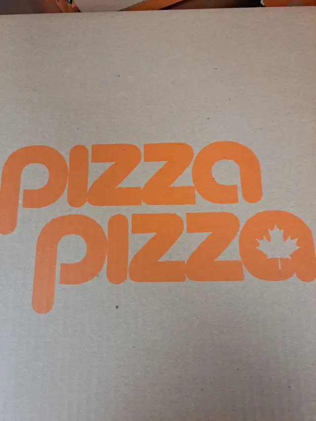 Pizza maker cook