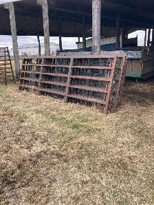livestock equipment and fencing for sale - Photo 3