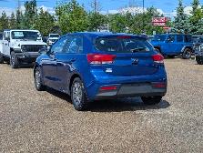 2020 Kia Rio 5-door LX - Photo 4