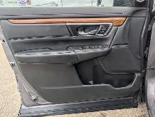 2021 Honda CR-V Touring - Photo 16