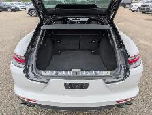 2019 Porsche Panamera GTS - Photo 6