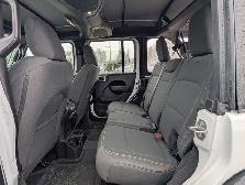 2025 Jeep Wrangler Sport - Photo 18