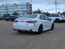 2021 Toyota Camry XSE - Photo 7