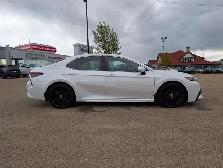 2021 Toyota Camry XSE - Photo 8