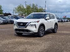 2023 Nissan Rogue SV Moonroof - Photo 2