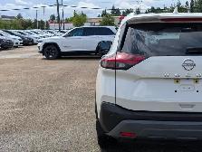 2023 Nissan Rogue SV Moonroof - Photo 13