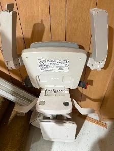 Stair lift - Photo 4