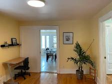 now-8.10-Fully furnished 3 Bedroom house -max.6 per of family or - Photo 3