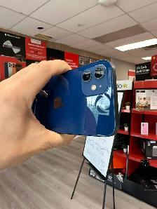 iPhone 12 - 64GB - Multiple Colors - Photo 4