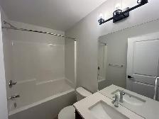 Large 3 bedroom 3 bathroom - Photo 7