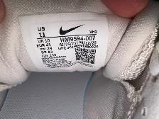 Chaussures de Sport - Nike - Hommes – Neuves – Tailles US :11 - Photo 6