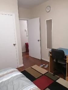Room for rent downtown location - Photo 4