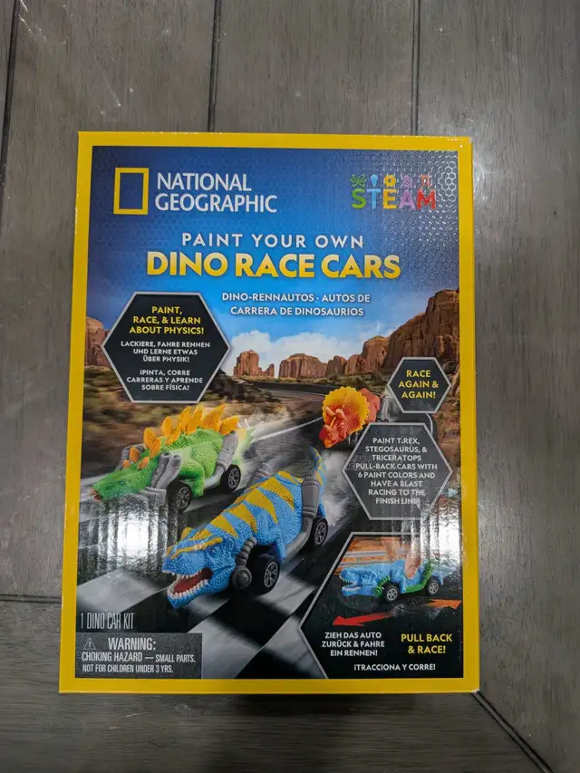 National Geographic Paint your own Dino race Cars STEM Kit