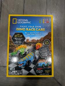 National Geographic Paint your own Dino race Cars STEM Kit