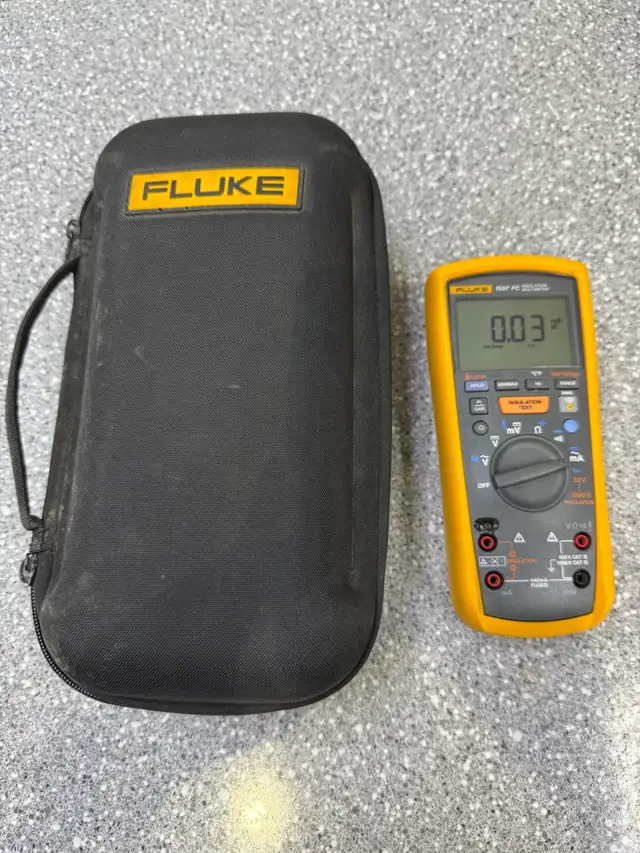 Fluke 1587 FC Insulation Multimeter