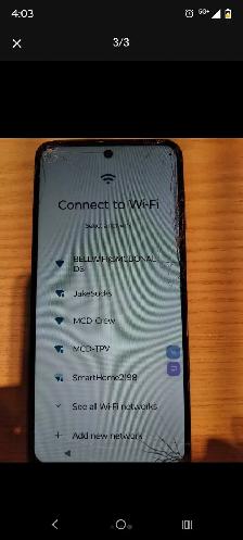 Motorola G Play 2024. Google Locked. $25 - Photo 3