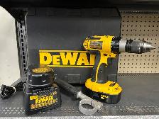 Dewalt DC725 1/2" Hammerdrill Kit - Photo 2
