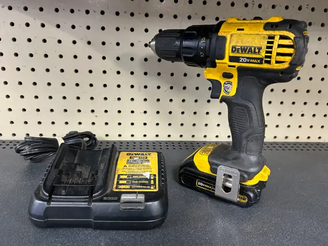 Dewalt DCD780 20V Drill Driver Kit