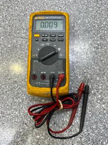 Fluke 87V True RMS Multimeter