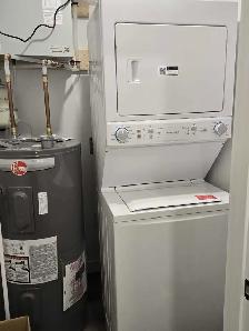 1 bedroom 1 bathroom legal suite for rent - Photo 10