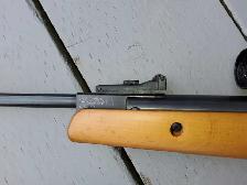 Crossman Air Rifle with Tasco Scope - Photo 2
