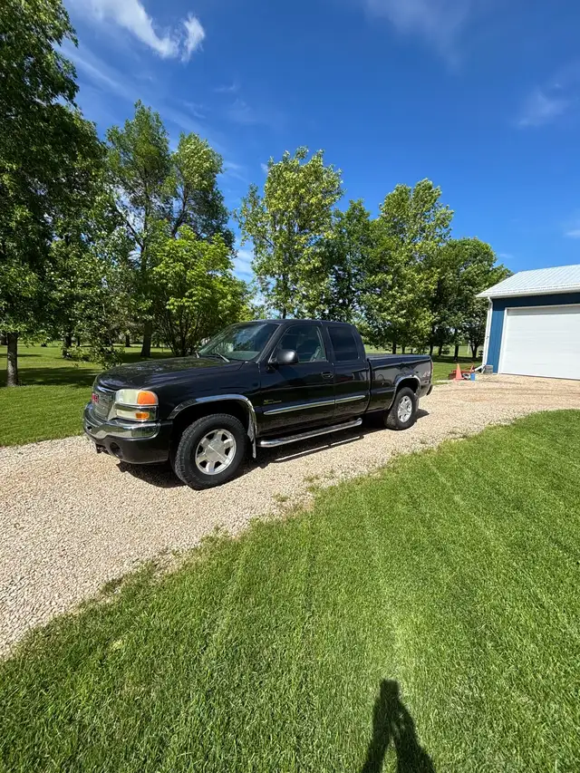 2004 Sierra 4x4.