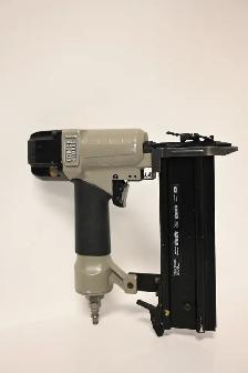 Brad Nailer Porter Cable 18 Gauge Used in working condition - Photo 3