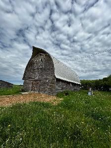Arch rib barn