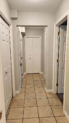 Bright 1-Bedroom Basement Apartment - Utilities Included - Photo 10