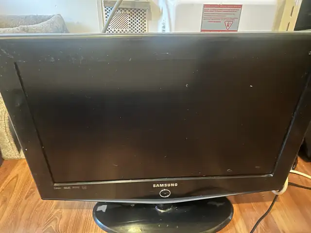 télévision 26 pouces