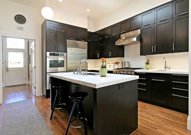 PREMIUM QUALITY Maple Cabinets 50% OFF  Quartz Countertops
