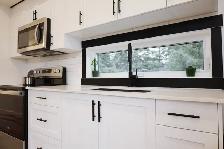 Gorgeous Modern Modular Home - Photo 3