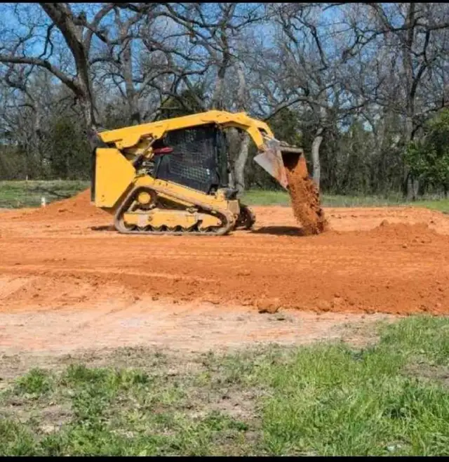 skidsteer operators rough and final grades