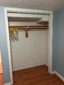 Room for rent - Share home near Subway - Photo 3