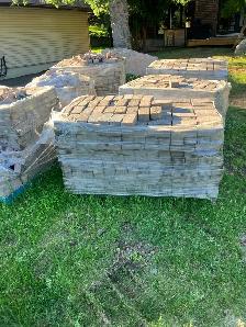 Driveway pavers (concrete)