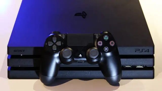 Sony PlayStation 4 Pro (Model: CUH-7015B) 1TB Console  Free Game