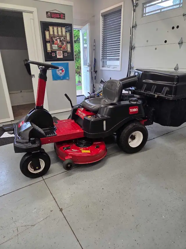 toro 42' zero turn with bagger!