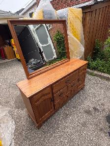 Free delivery antique Wooden Dresser with Mirror - Photo 2