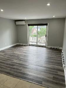 PORT CREDIT | 2  BEDROOM   DEN | PARKING, LOCKER & BALCONY - Photo 6