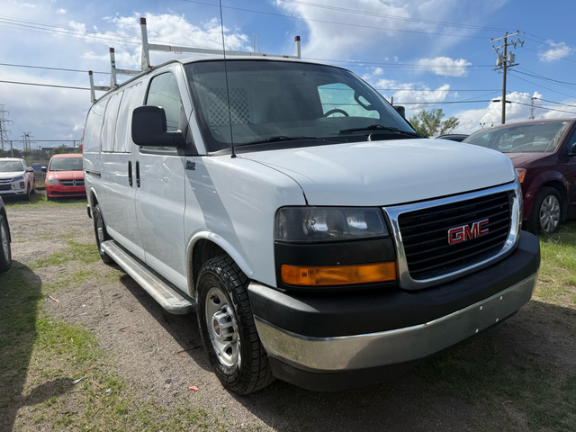 2017 GMC SAVANA 2500