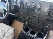 2017 GMC SAVANA 2500 - Photo 4